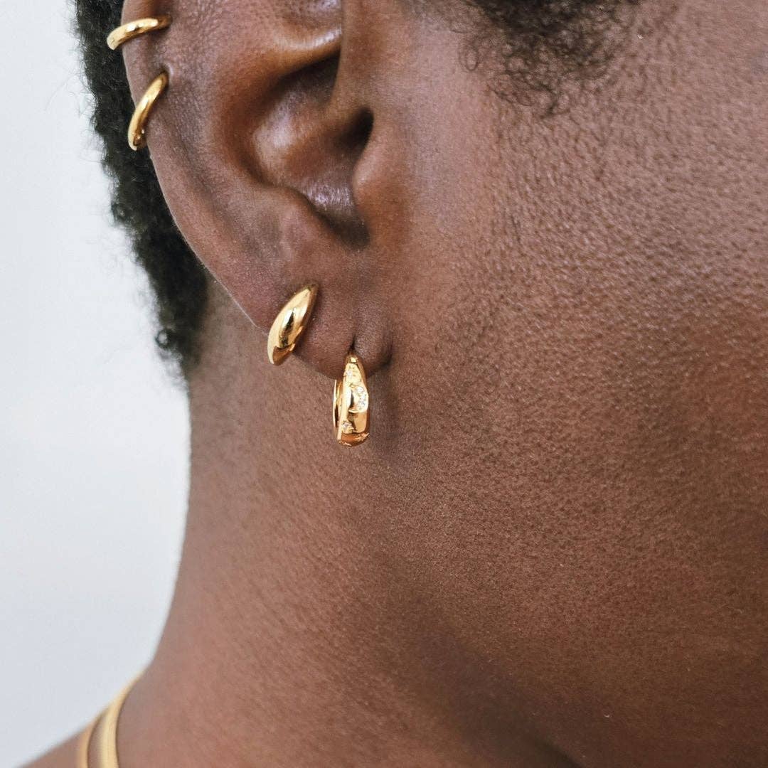 Luna Curved Gold Stud Earrings