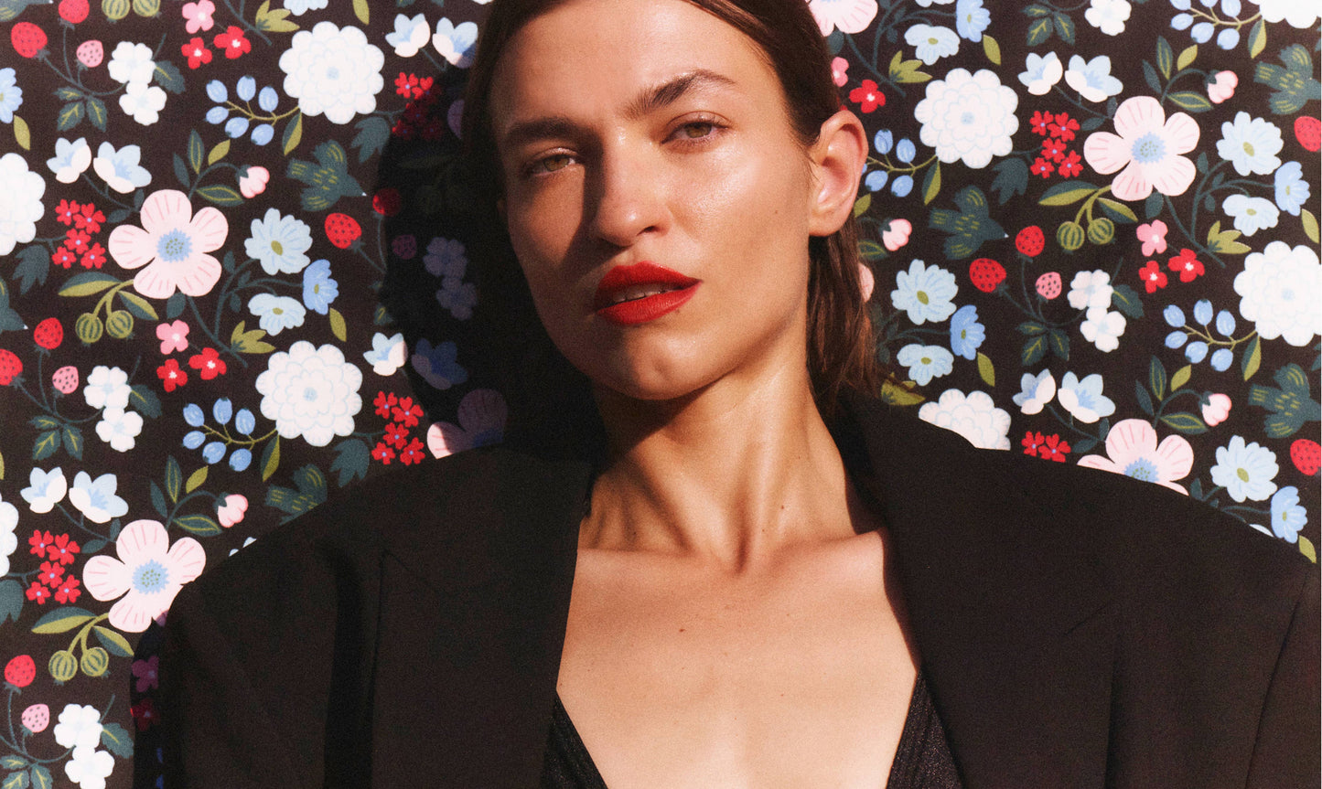 The One Warm Glow Daily Sun Cream SPF30