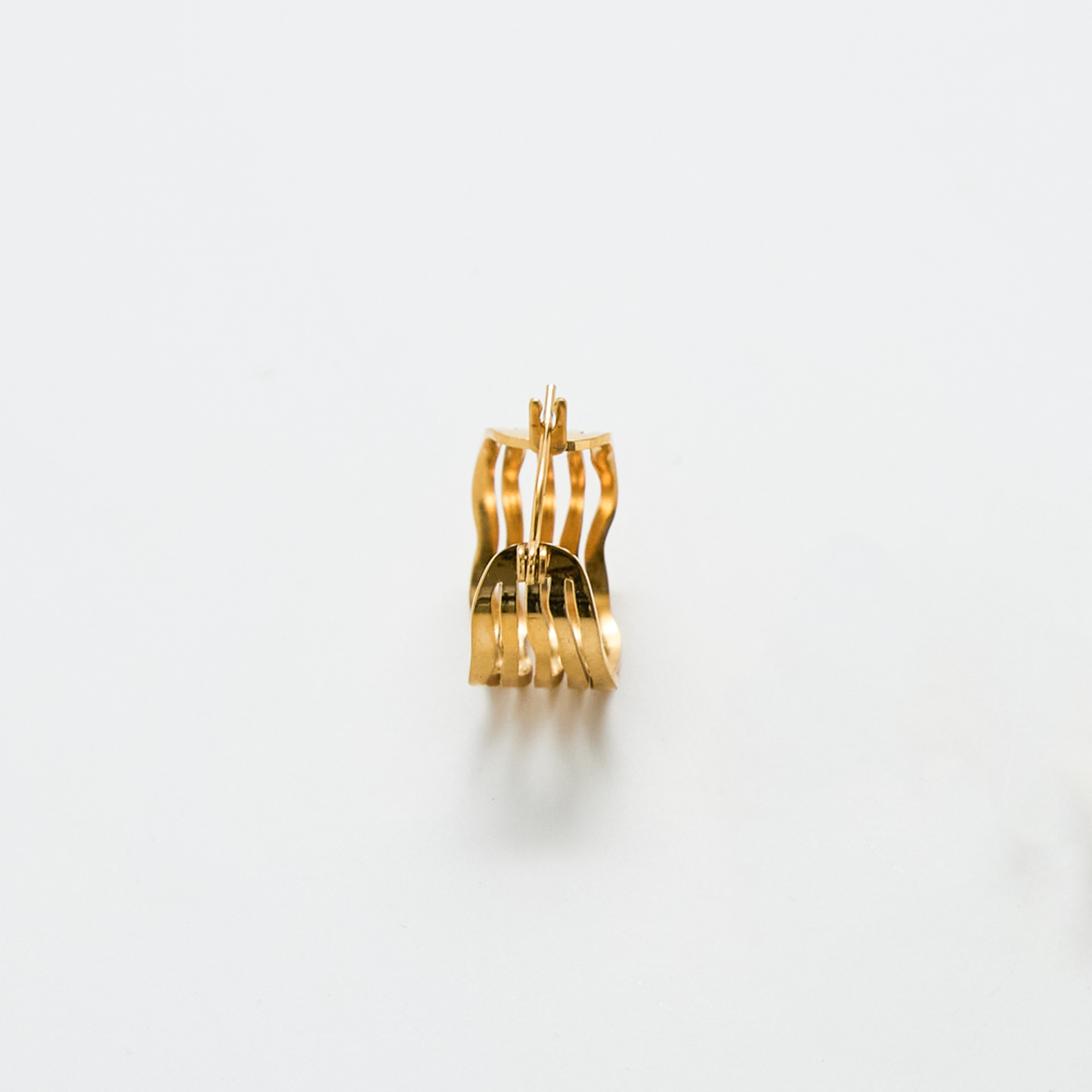 Gold Cut-Out Circle Hoop Earrings - Everyday/Summer Jewelry
