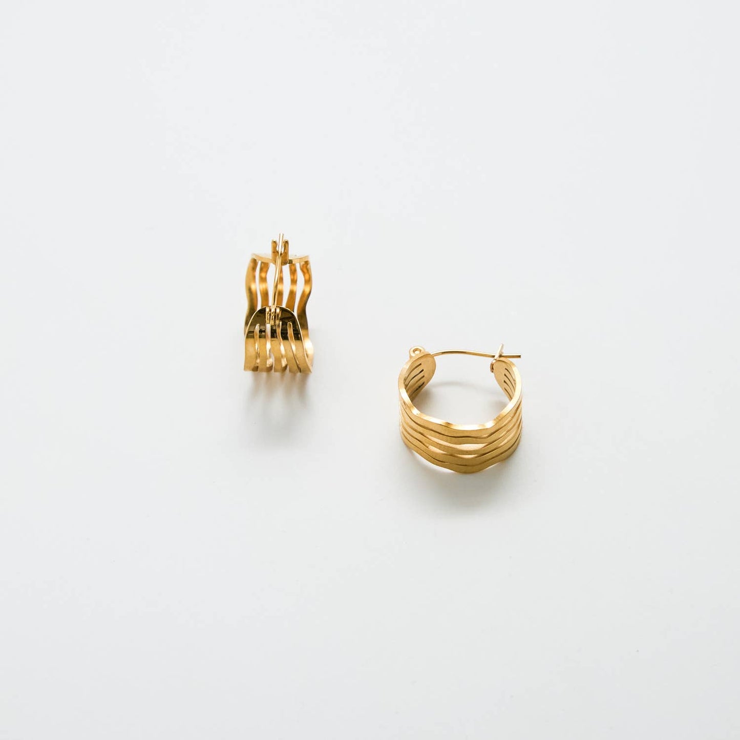 Gold Cut-Out Circle Hoop Earrings - Everyday/Summer Jewelry