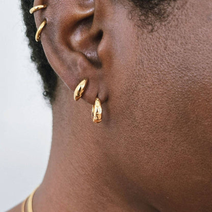 Luna Curved Gold Stud Earrings