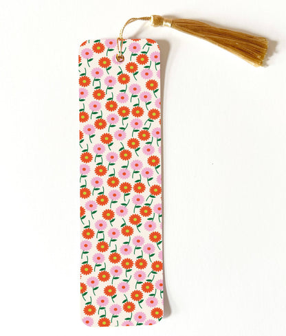 Dancing Daisies Bookmark with Tassel